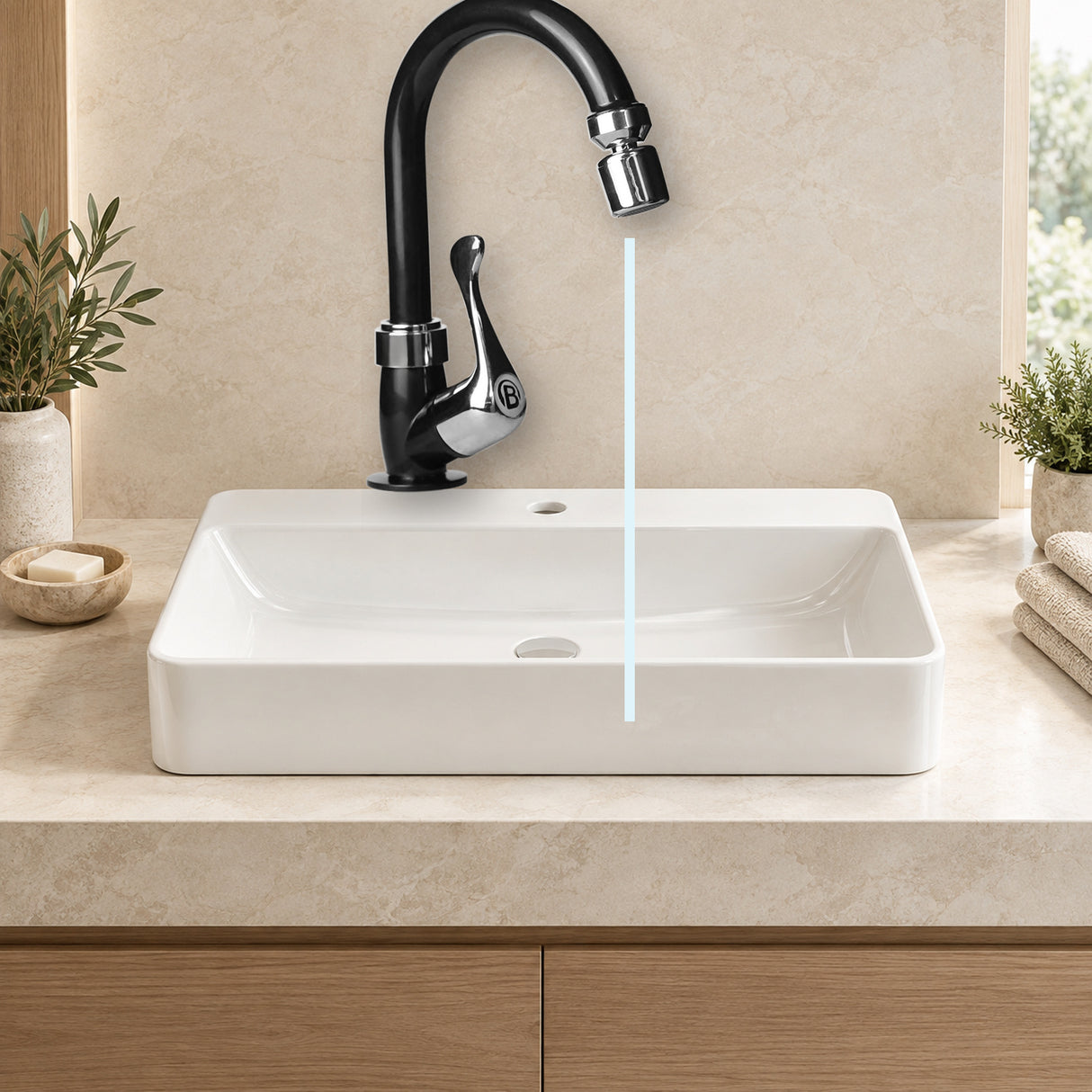 FA24103: producto instalado sobre lavamanos con agua saliendo
