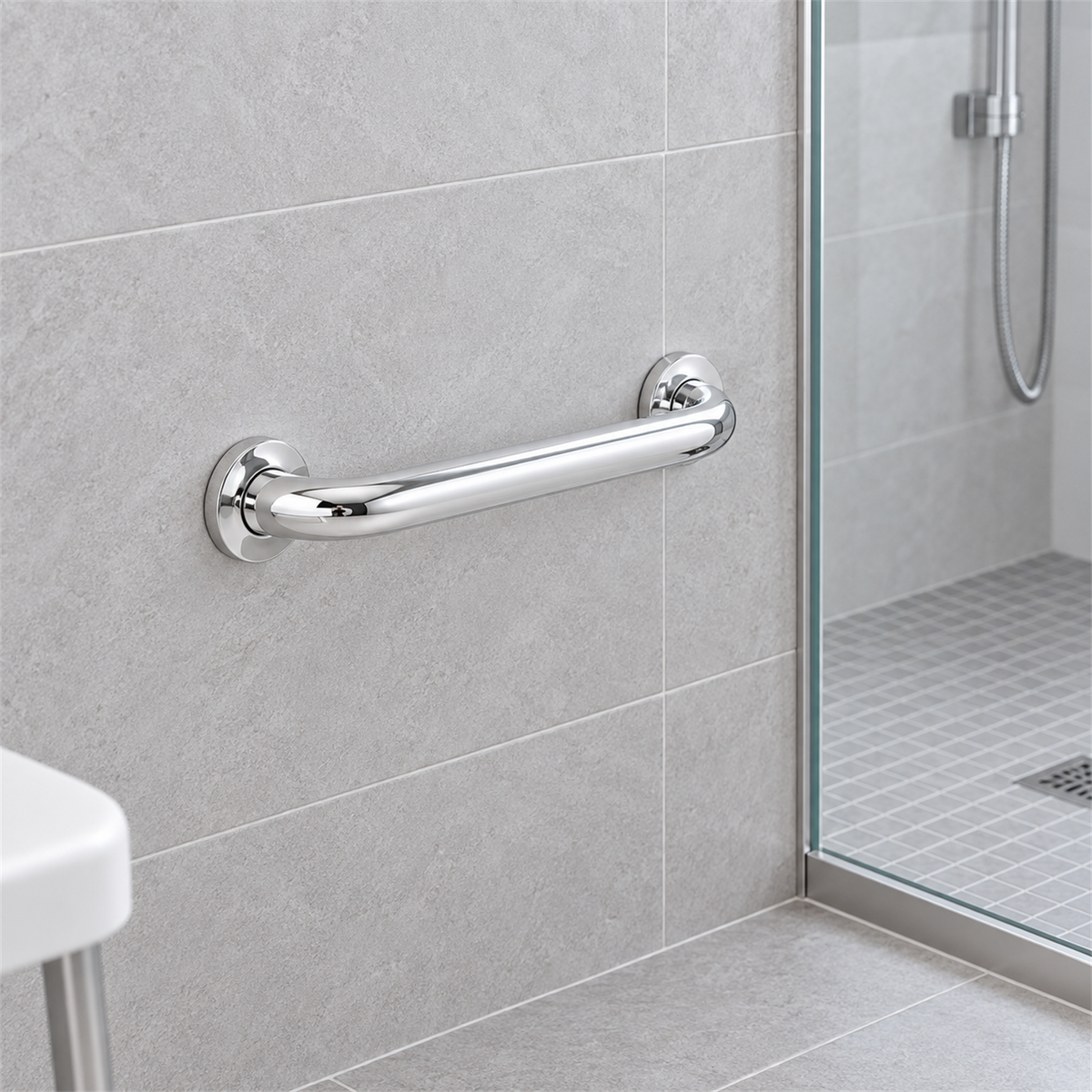 Barra de seguridad en acero inoxidable de 30 cm instalada en ducha