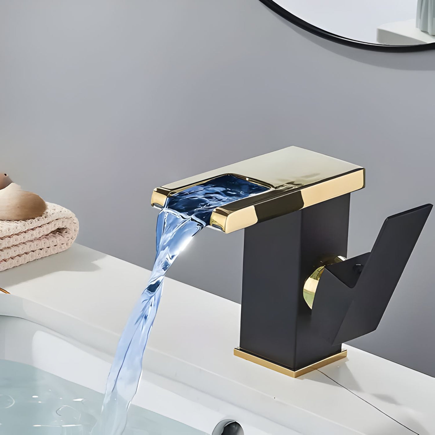 Grifería Lavamanos Baja Para Baño En Acero Inoxidable Mate Con Monomando Y Ahorro De Agua