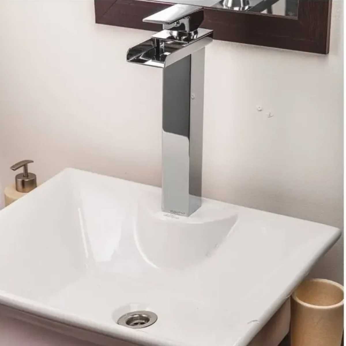 Grifería Monocontrol Lavamanos Alto Cascada Cromado 29 cm