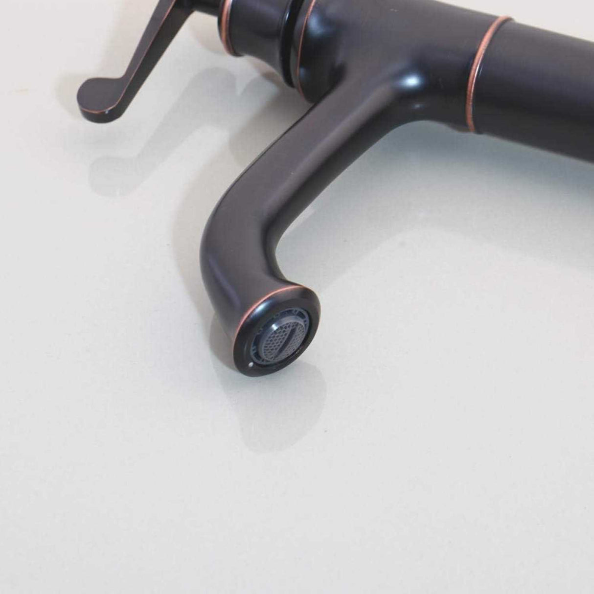 Grifería Monocontrol Lavamanos Alta Negro Mate | Diseño Moderno para Lavamanos Sobreponer
