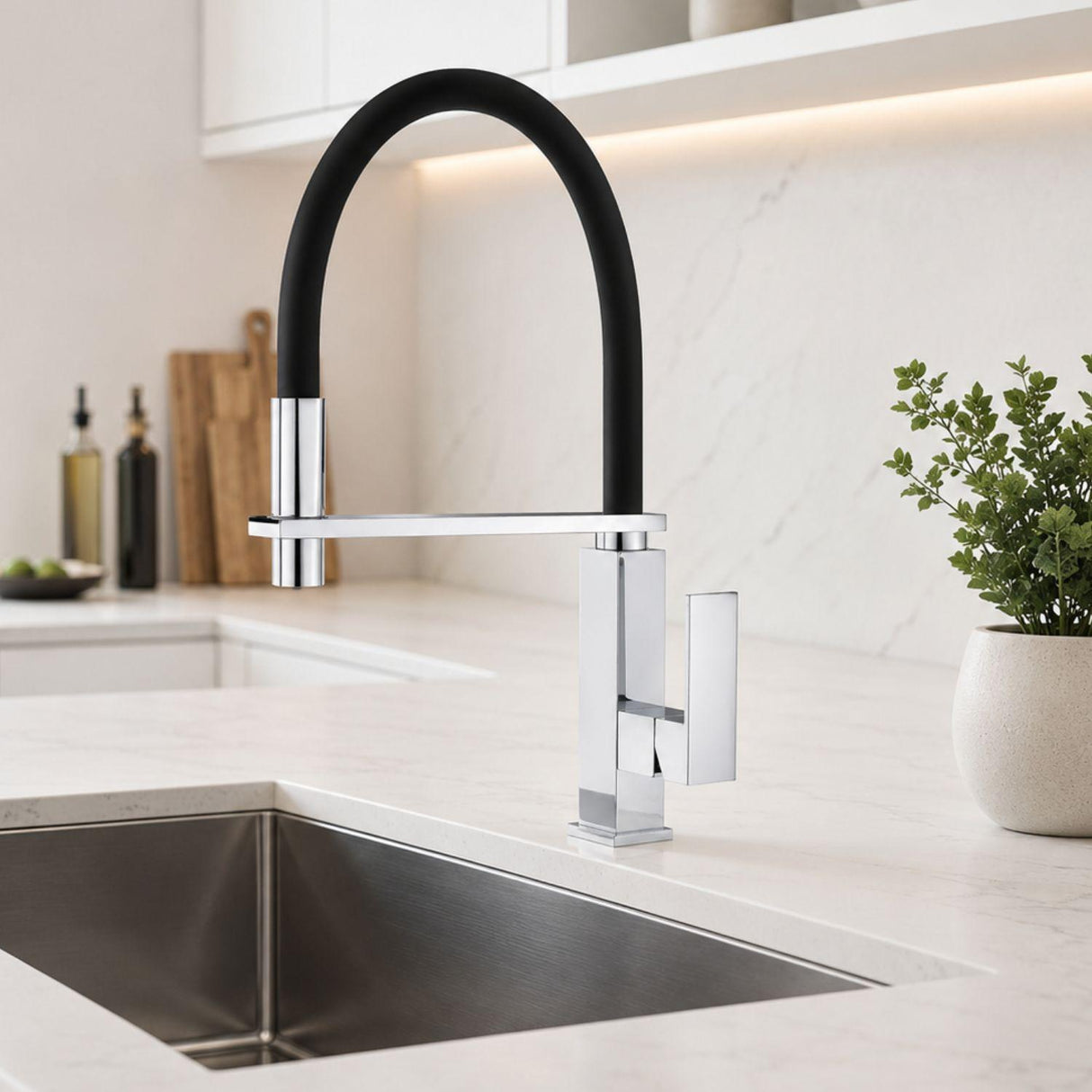 Grifería Lavaplatos Monocontrol Flexible Cromada Elegance Premium