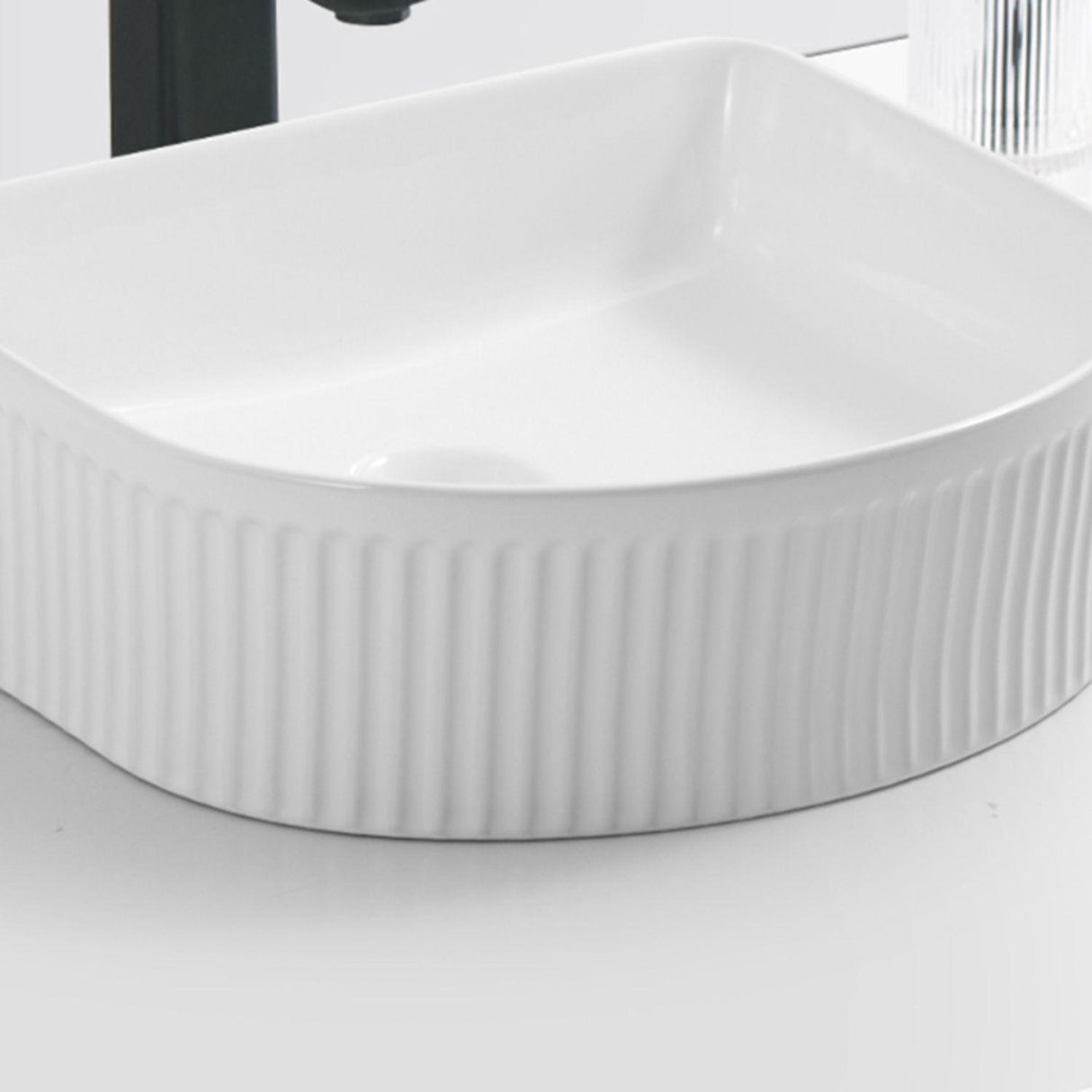 Lavamanos Praga White 40x35x13 cm Sobreponer en Porcelana Vitrificada Blanca – Diseño Moderno Tipo Vessel para Baño