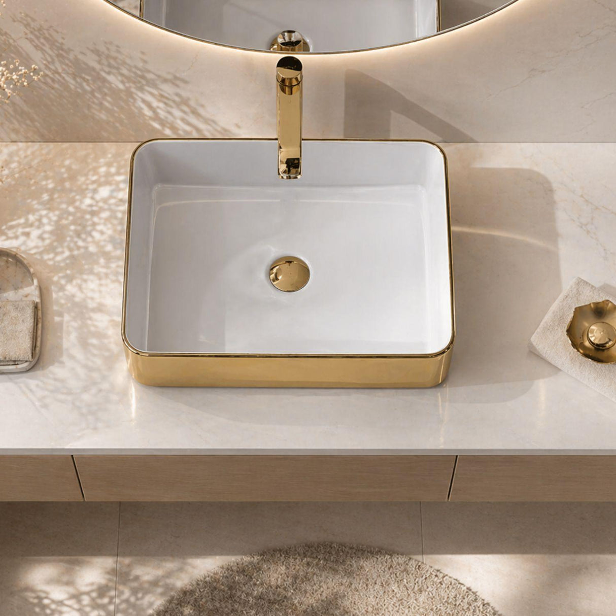 Lavamanos de Porcelana Vitrificada - Interior Blanco y Exterior Dorado