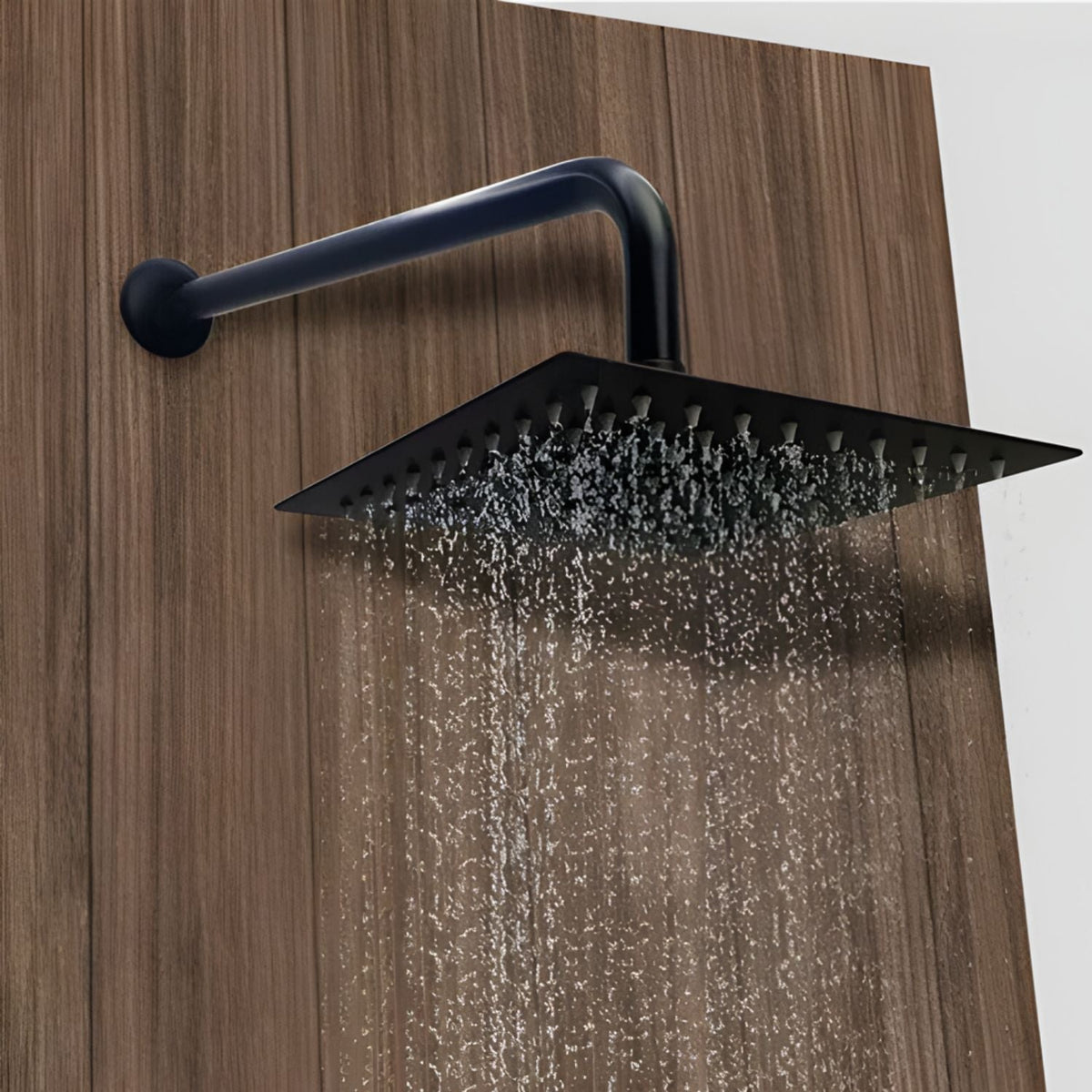Ducha Sencilla Negra Cuadrada 20 cm con Tubo