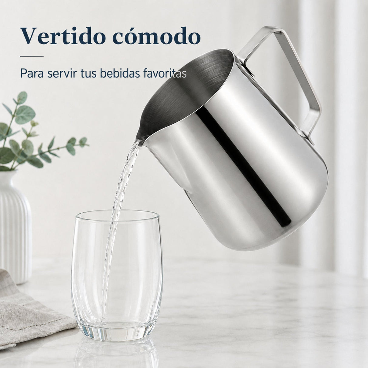 Jarra de acero inoxidable con vertido cómodo