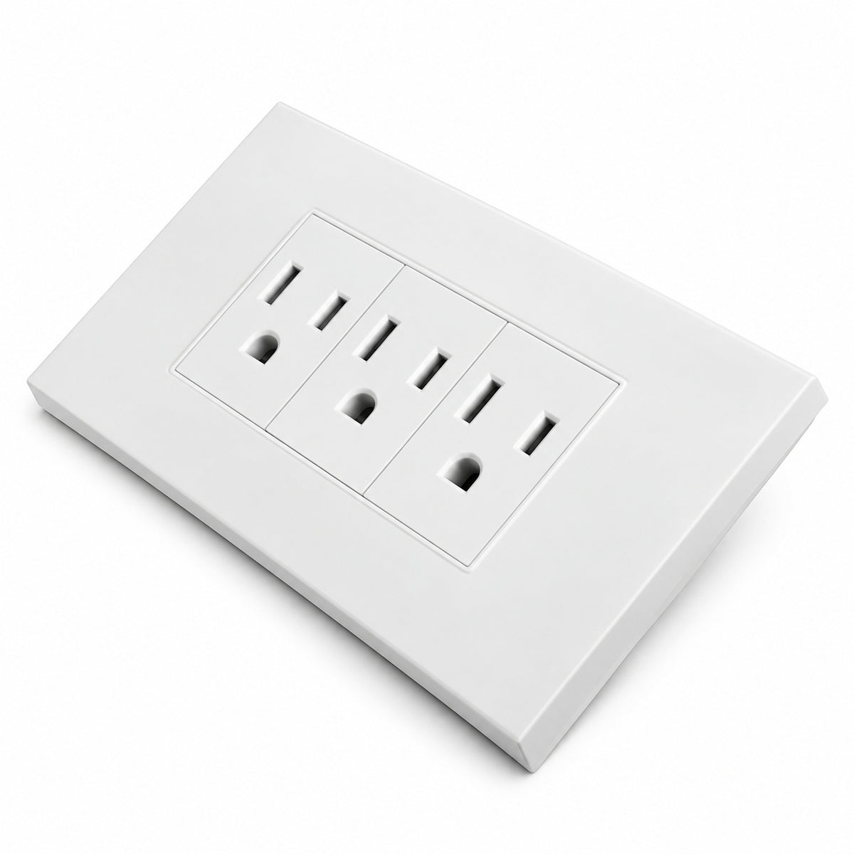 Tomacorriente triple con polo a tierra blanco 12 × 7,5 cm · 01 portada
