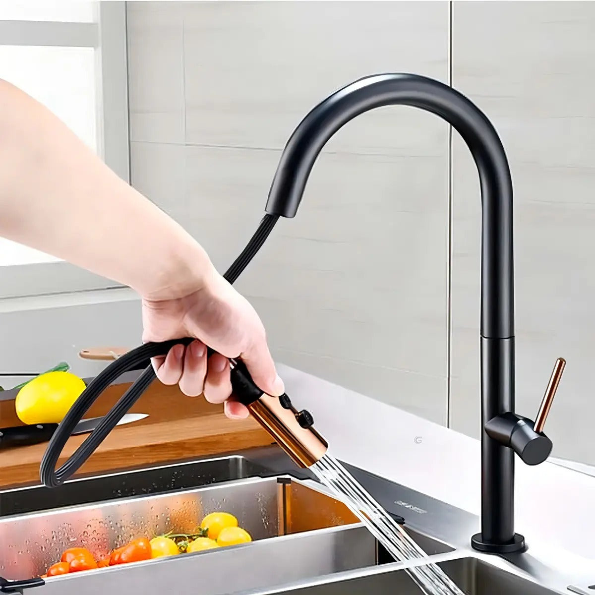 Grifería Monocontrol Extraíble para Lavaplatos Negra con Rosa 37 cm