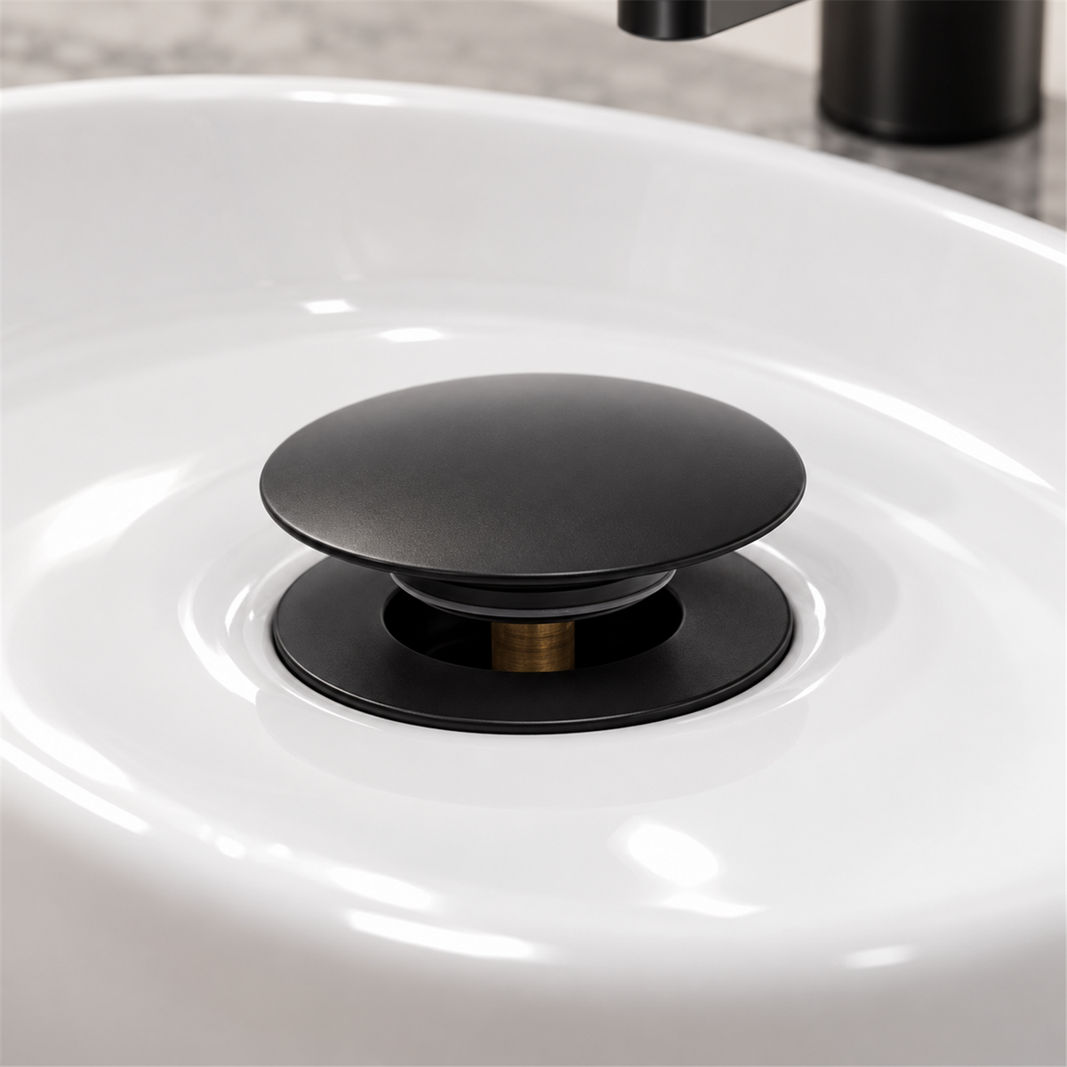 Desagüe Push Negro Para Lavamanos En Bronce - Vista cercana del producto