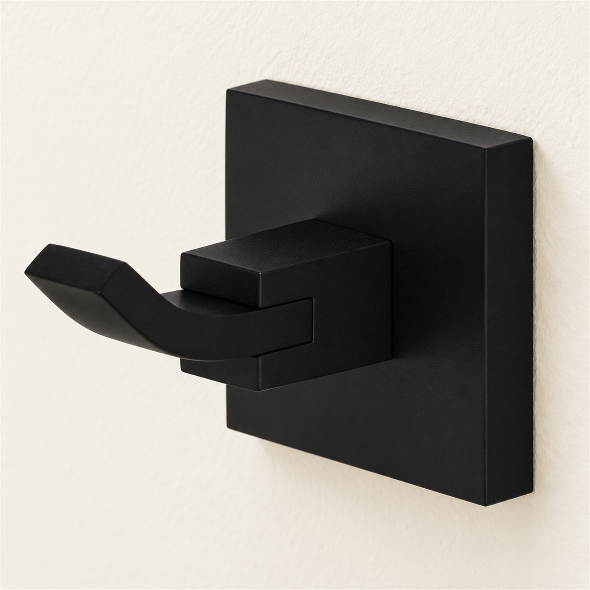 Perchero De Base Cuadrada Negro En Bronce - Vista cercana del producto