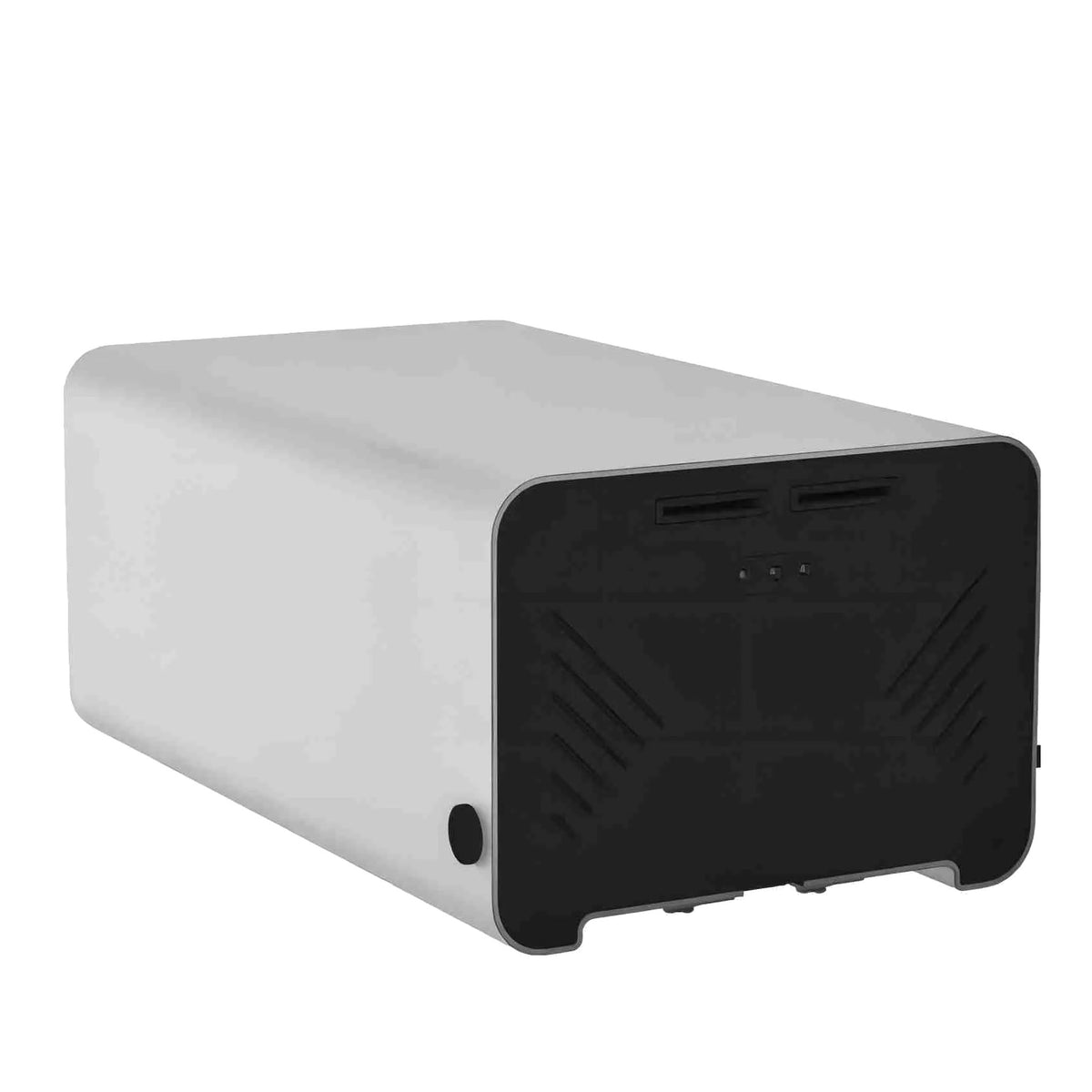 Secador de manos automático en aluminio plateado con panel inferior negro mate, rejillas de salida de aire y botón lateral, sobre fondo blanco