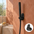soporte ajustable negro para teleducha instalado en baño contemporáneo