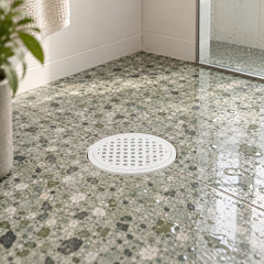Rejilla Redonda De Piso En PVC Blanca Con Cuadrícula 4 × 3 cm