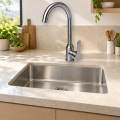 Mezclador de cocina en acero inoxidable con manija en zinc gris
