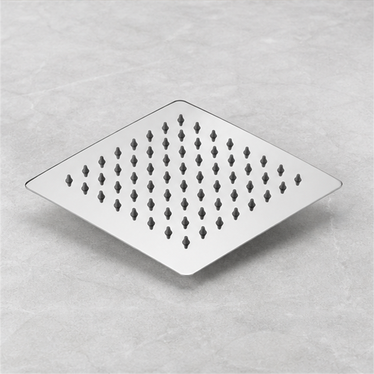 Cabezal de ducha cuadrado Mirage de 15 x 15 cm en vista inferior de tres cuartos
