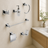 Segunda perspectiva del kit cromado de accesorios para baño