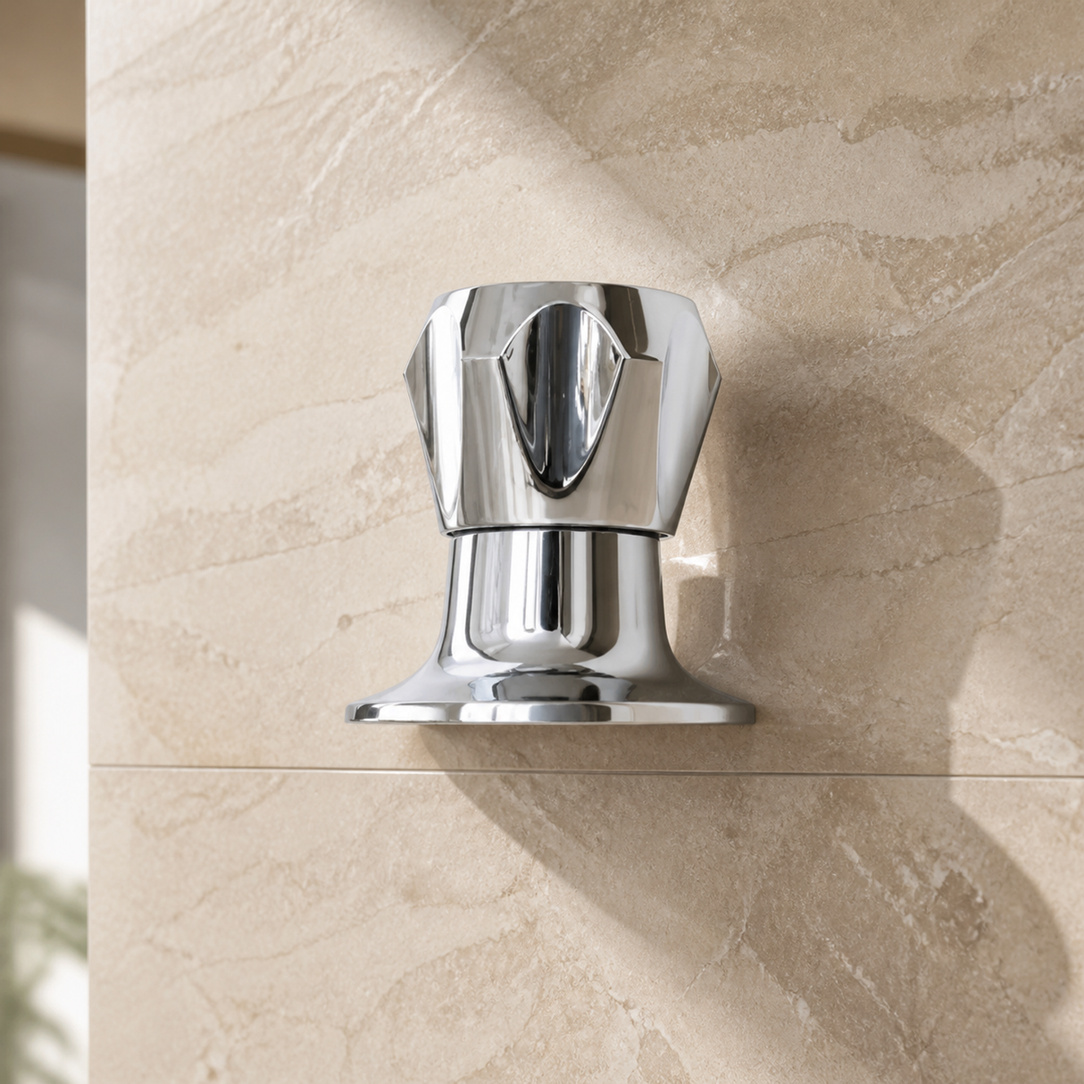 Llave de Paso para Ducha Cromada de 1/2 Pulgada instalado en un ambiente moderno y bien iluminado