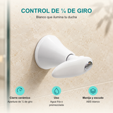 Registro Slim Bianca blanco instalado: cierre cerámico de un cuarto de giro, uso con agua fría o premezclada, manija y escudo de ABS blanco.