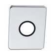 Escudo rectangular de acero inoxidable para ducha empotrada sobre fondo blanco
