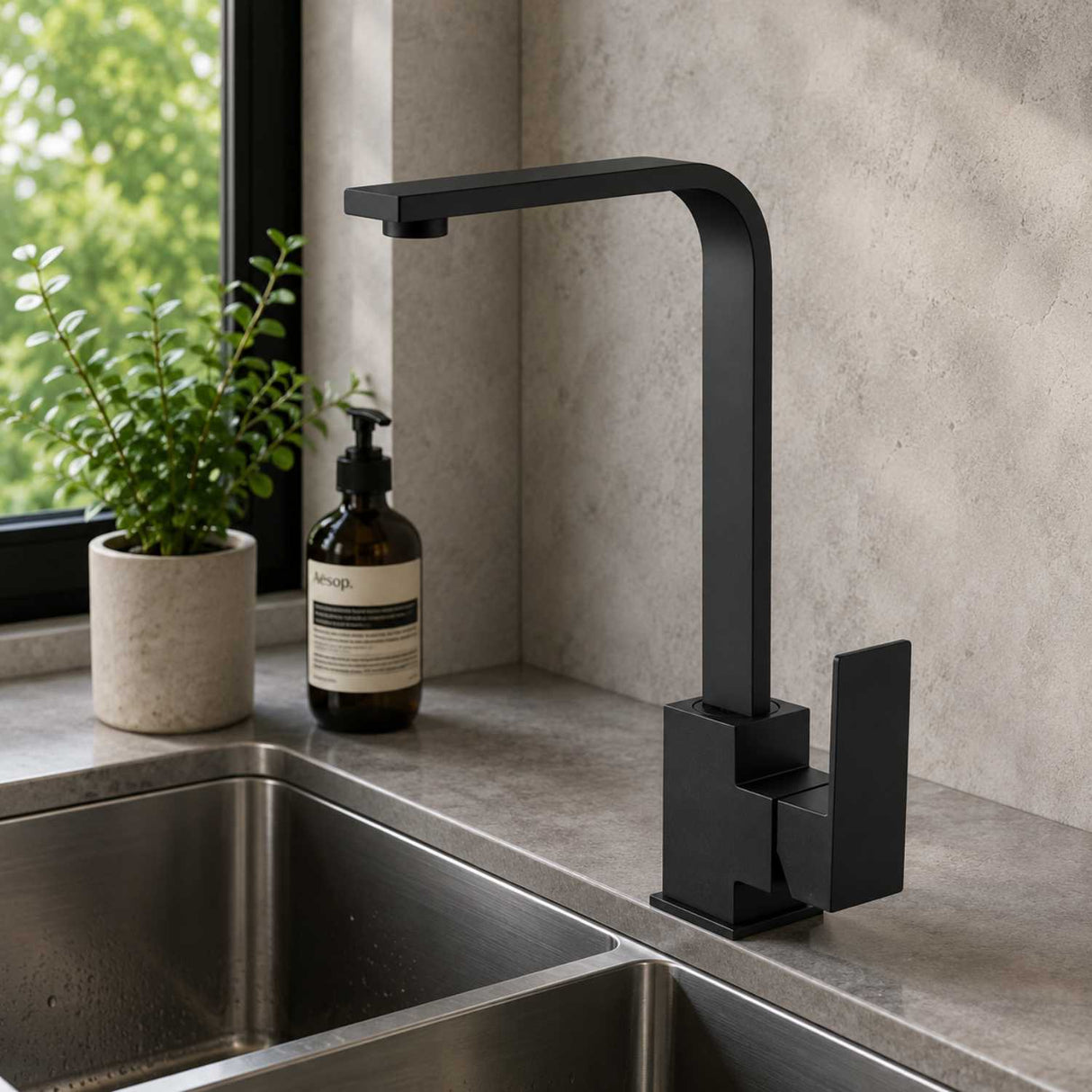 Grifería Lavaplatos Negra Mate Cuello L Cuadrado Monocontrol 34 cm para Cocina Moderna