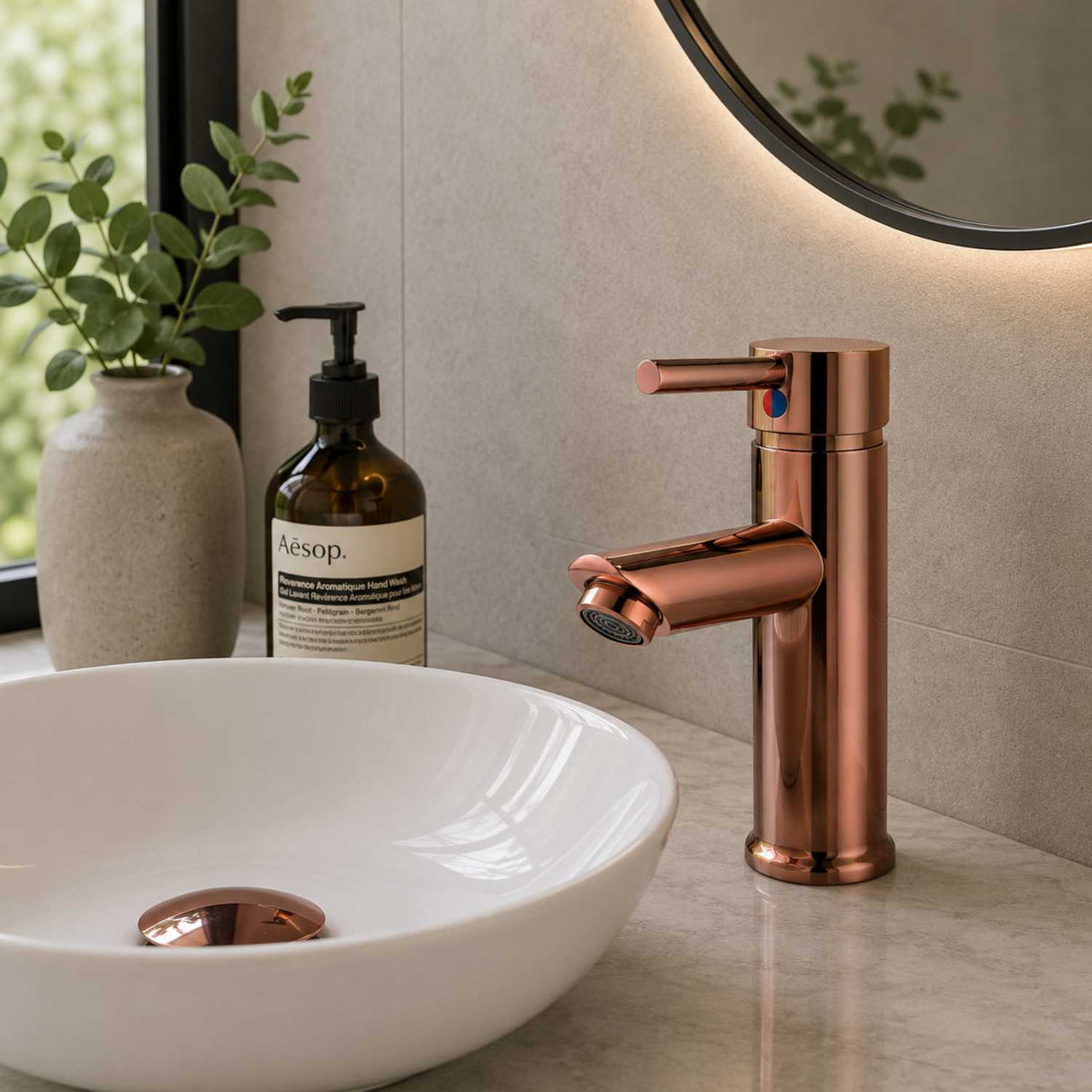 Grifería Lavamanos Bajo Monocontrol Oro Rosa 15 cm Alta con Alcance de 8 cm