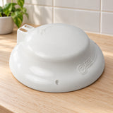 Tapa Blanca para Ducha Maxi Zent 220 V, repuesto completo sobre mesón de madera en un baño, sin instalar