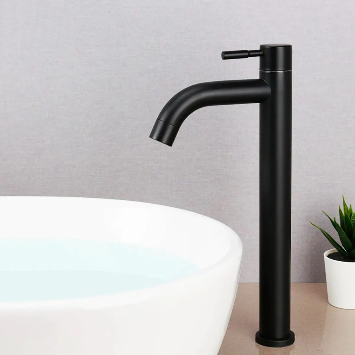 Llave Lavamanos Alta Negra 30 cm Tipo Bowl Monocontrol | Grifería Moderna de Mesa en Latón