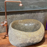 Lavamanos en Piedra de Río Gris, Medida 33 cm x 32 cm x 15 cm (aproximadas)