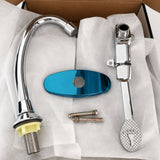 Kit Grifería de Pedal Manos Libres con Cuello Pico de Cisne Cromado