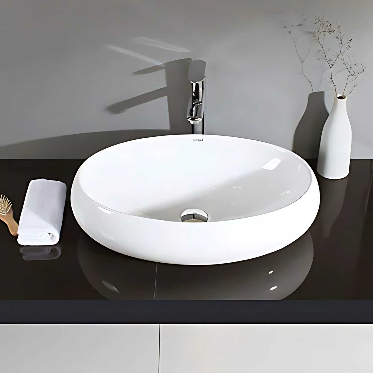 Lavamanos Sobreponer Ovalado Blanco Deluxe 42 cm (largo) x 30 cm (ancho) x 15.5 cm (alto)