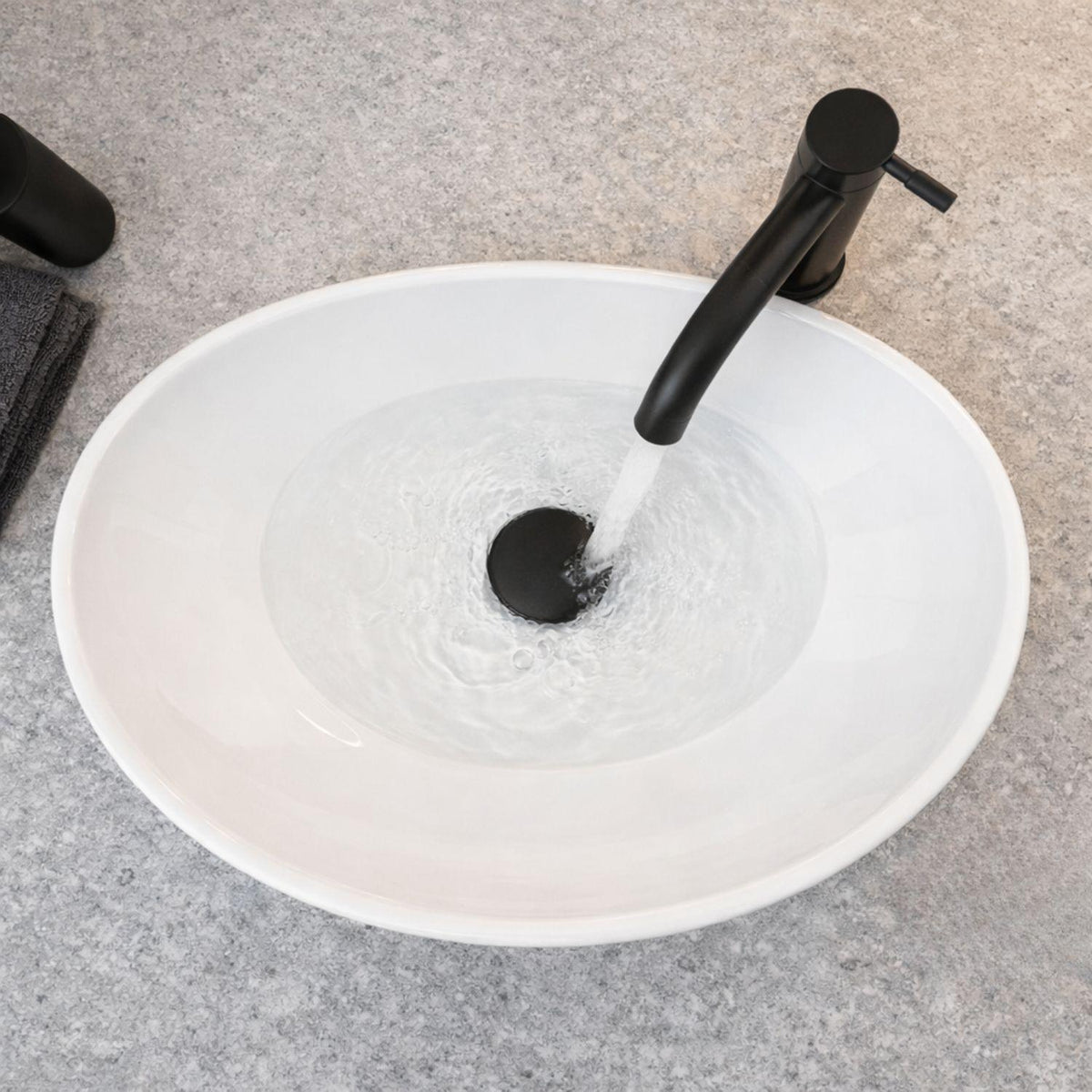 Combo Lavamanos Canoa Blanco 41x33 + Llave Alta Negra 30 cm + Sifón Push Negro | Kit Completo Baño Moderno