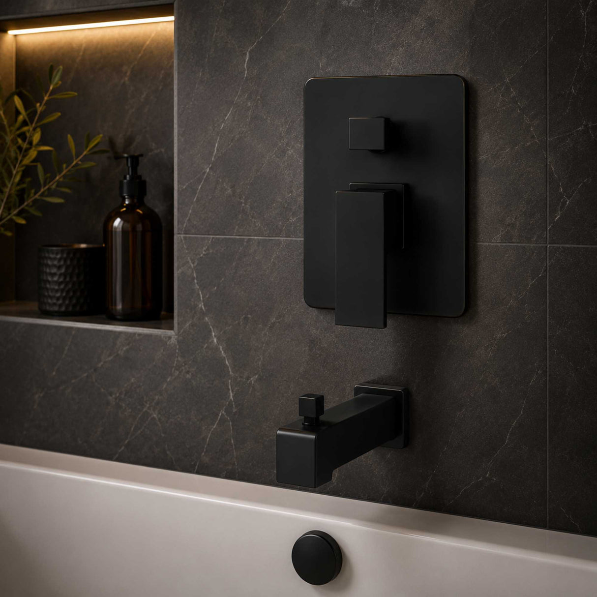Monocontrol Ducha Negro Mate con Salida a Tina | Mezclador Moderno para BañoMonocontrol Ducha Negro Mate con Salida a Tina | Mezclador Moderno para Baño