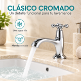 Detalle de grifería cromada de agua fría