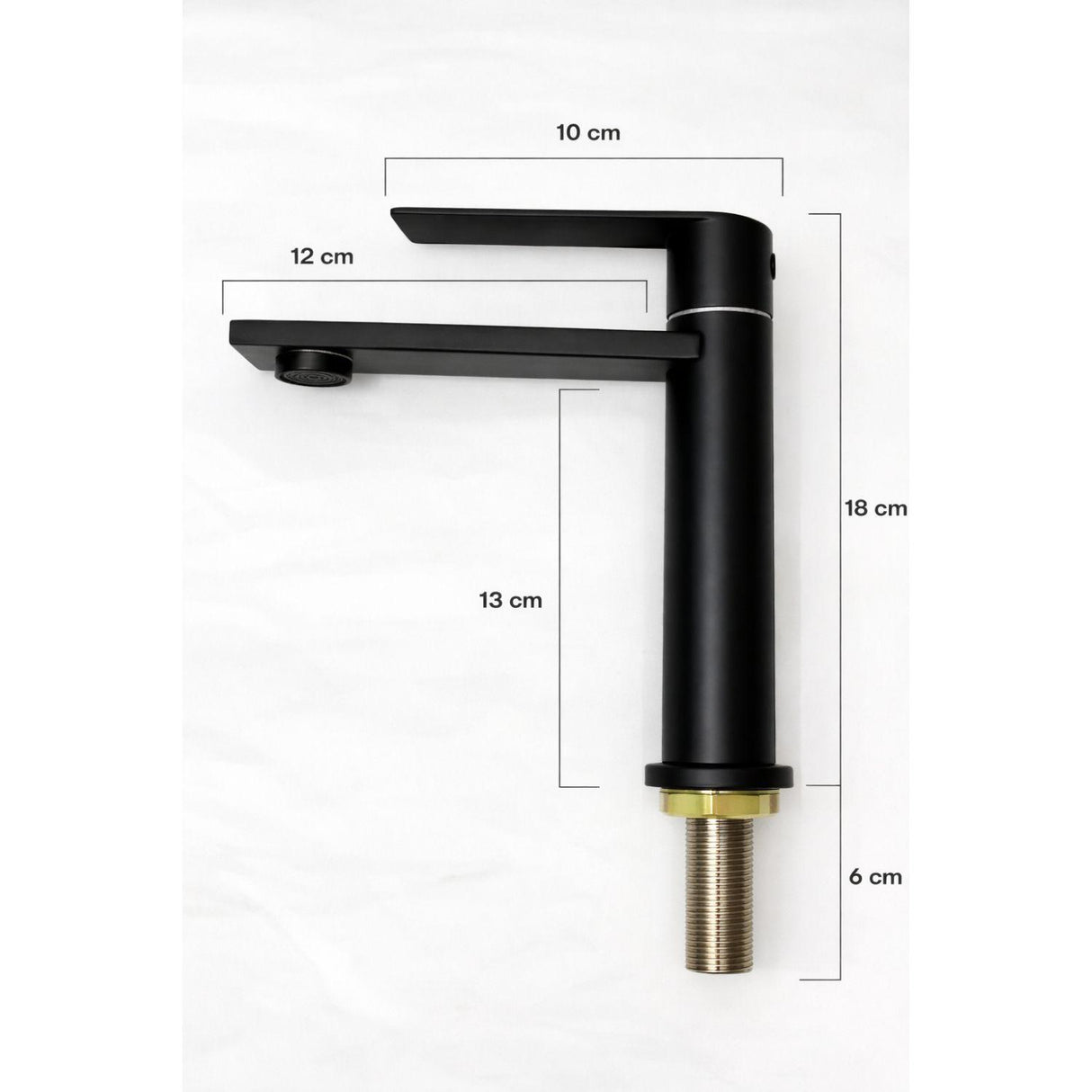 Llave Lavamanos Baja Lincon Negro