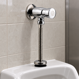 Llave Para Orinal En Bronce Y Zinc – Ambientación cercana realista