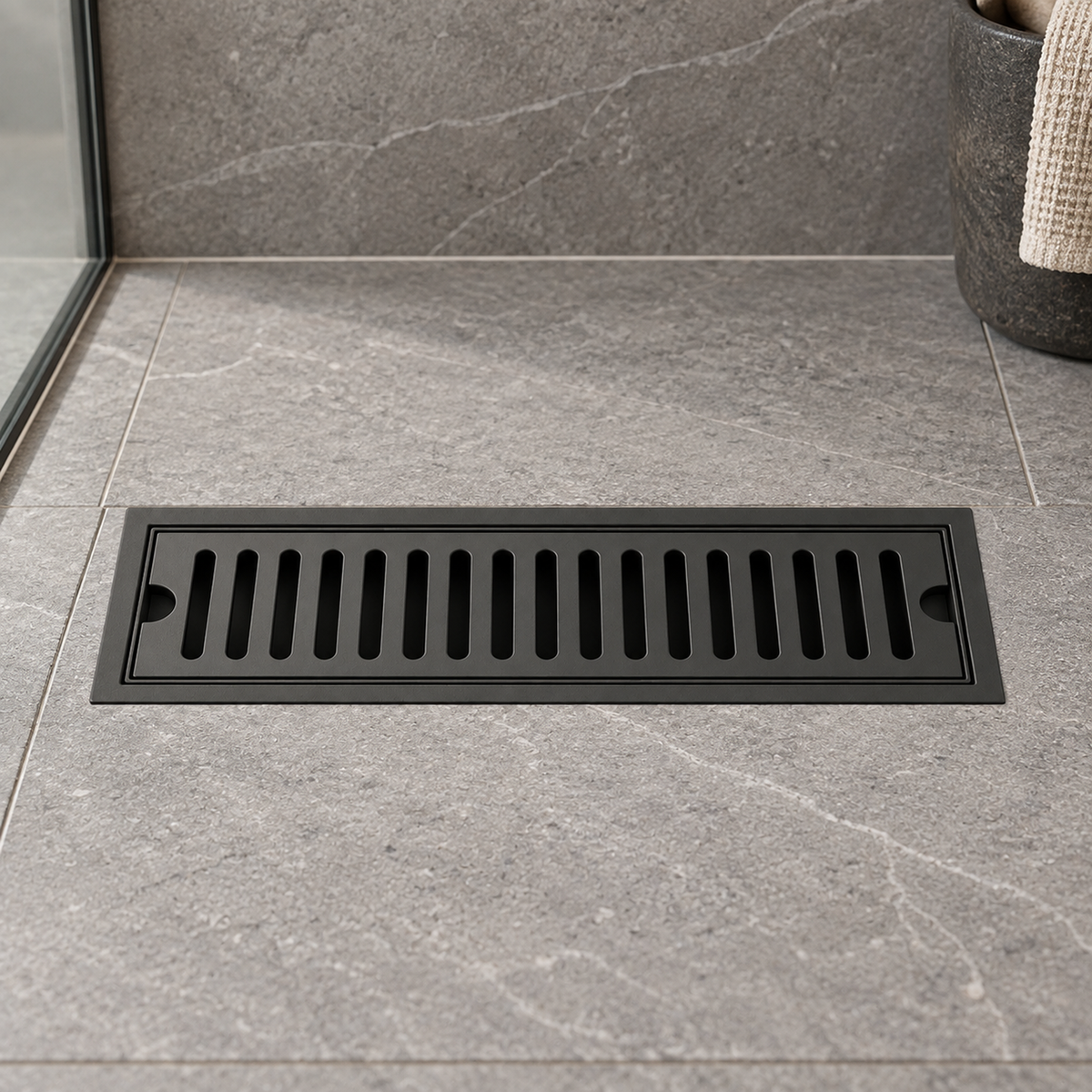 Rejilla lineal ranurada negra 30 x 10 cm — ambientacion