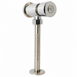 Llave Para Orinal En Zinc – Producto aislado sobre fondo blanco