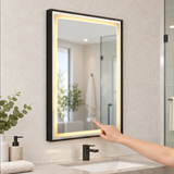 Espejo Aura LED rectangular vertical marco recto 60 × 80 cm negro antiempañante, uso del control táctil