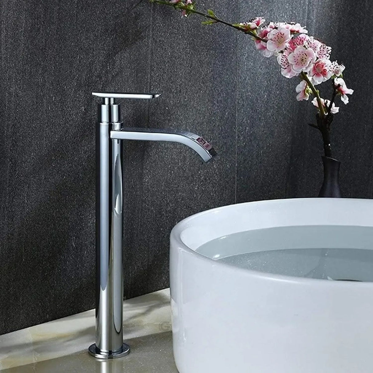 Llave Alta para Lavamanos Cascada 30,5 cm Agua Fría Cromada