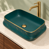 Lavamanos Marfil Verde Mate Y Dorado 52,5 cm — vista cercana instalada